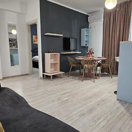 Apartament Premium Building Stefan Prima Linie La Mare & Private Parking *