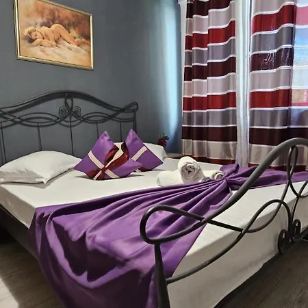 Apartament Premium Building Stefan Prima Linie La Mare & Private Parking