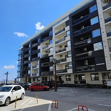 Premium Building Stefan Prima Linie La Mare & Private Parking *