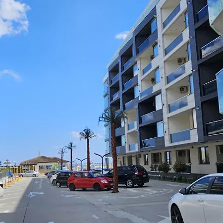 Apartman Premium Building Stefan Prima Linie La Mare & Private Parking